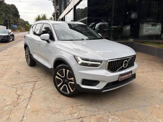 VOLVO XC40 1.5 T5 RECHARGE MOMENTUM GEARTRONIC VOLVO XC40 1.5 T5 RECHARGE MOMENTUM GEARTRONIC